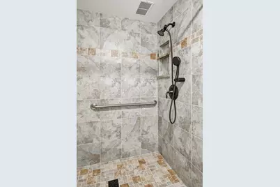 600 4th Street SW #102, Rochester, MN 55902 - Photo 18