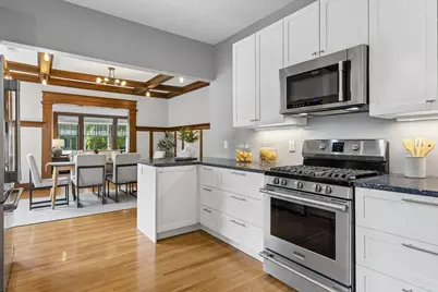 217 Penn Avenue S, Minneapolis, MN 55405 - Photo 18
