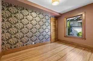 217 Penn Ave S, Minneapolis, MN 55405 - Photo 20