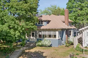 217 Penn Ave S, Minneapolis, MN 55405 - Photo 2