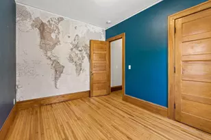 217 Penn Ave S, Minneapolis, MN 55405 - Photo 22