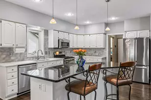 3655 Urbandale Ln N, Plymouth, MN 55446 - Photo 6