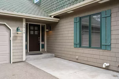 2910 Alvarado Lane N, Plymouth, MN 55447 - Photo 2