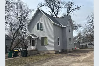 420 8th Street SW, Willmar, MN 56201 - Photo 1