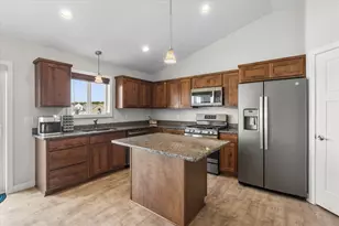 309 Walnut Ln, Somerset, WI 54025 - Photo 10