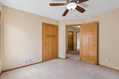 11409 Balsam Way, Woodbury, MN 55129 - Photo 36