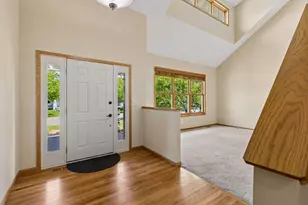 11409 Balsam Way, Woodbury, MN 55129 - Photo 6