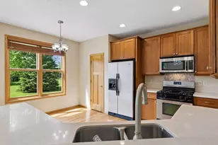 11409 Balsam Way, Woodbury, MN 55129 - Photo 14