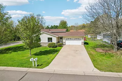 931 Chestnut Street, Taylors Falls, MN 55084 - Photo 1