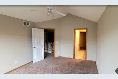 9239 Holly Lane N, Maple Grove, MN 55311 - Photo 8