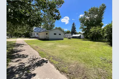 430 1st Avenue N, Long Prairie, MN 56347 - Photo 12