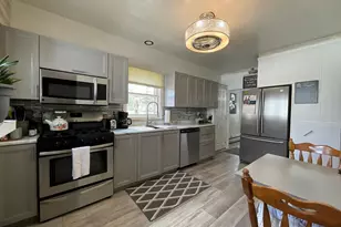 430 1st Ave N, Long Prairie, MN 56347 - Photo 2