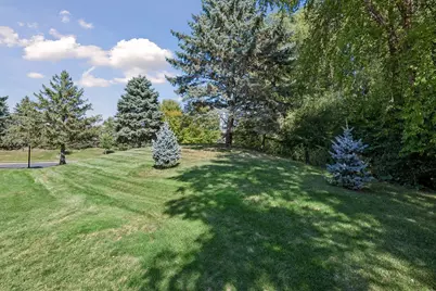 10811 Lexington Drive, Eden Prairie, MN 55344 - Photo 24