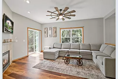 4855 Bulrush Boulevard, Shakopee, MN 55379 - Photo 2