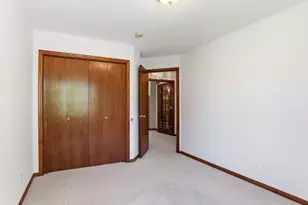 4676 Hamlet Ave N, Oakdale, MN 55128 - Photo 26