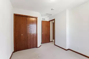 4676 Hamlet Ave N, Oakdale, MN 55128 - Photo 28