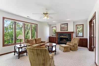 4676 Hamlet Avenue N, Oakdale, MN 55128 - Photo 10