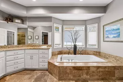 2865 Autumn Woods Drive, Chaska, MN 55318 - Photo 54