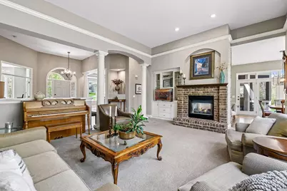 2865 Autumn Woods Drive, Chaska, MN 55318 - Photo 12