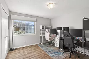 14194 Plymouth Ave, Burnsville, MN 55337 - Photo 18