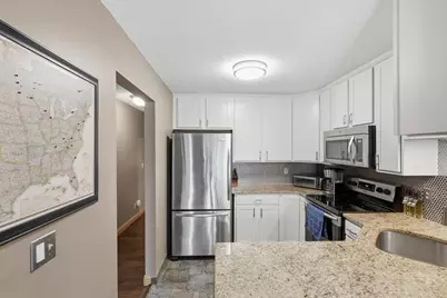 4126 Goldenrod Lane N, Plymouth, MN 55441 - Photo 6
