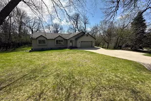 9 Nakota Dr NE, Spicer, MN 56288 - Photo 2