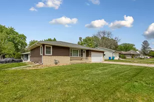 504 Havana Rd, Owatonna, MN 55060 - Photo 2
