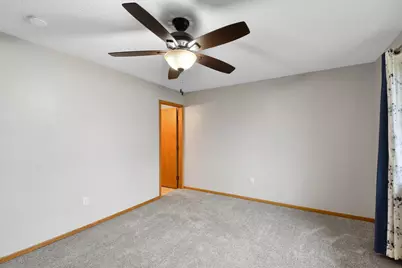 3301 30 Avenue S, Fargo,  58103 - Photo 22