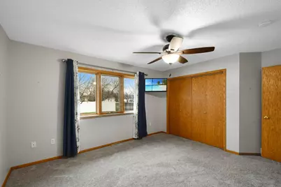 3301 30 Avenue S, Fargo,  58103 - Photo 24