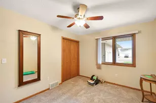 3301 30th Ave S, Fargo,  58103 - Photo 30