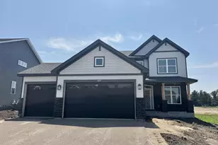669 Sierra Pkwy, Waconia, MN 55387 - Photo 1