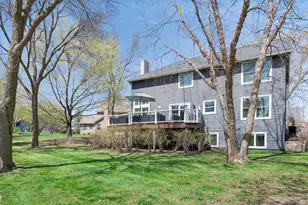 8135 Long Meadow Pointe, Eden Prairie, MN 55347 - Photo 46