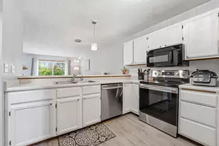 3040 Shields Dr, Eagan, MN 55121 - Photo 12