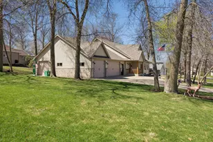 1304 Eagle Ridge Dr, Saint Joseph, MN 56374 - Photo 26