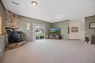 1304 Eagle Ridge Dr, Saint Joseph, MN 56374 - Photo 16