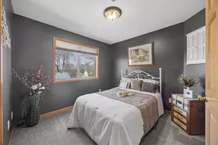 1304 Eagle Ridge Dr, Saint Joseph, MN 56374 - Photo 10