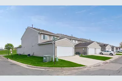 1003 Heather Lane, Waconia, MN 55387 - Photo 2