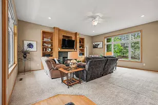 4517 Alicia Dr, Inver Grove Heights, MN 55077 - Photo 8
