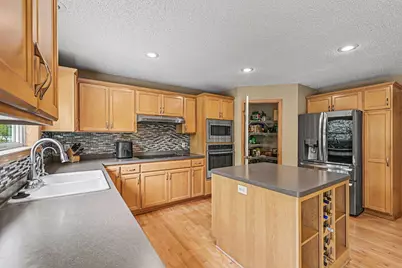 4517 Alicia Drive, Inver Grove Heights, MN 55077 - Photo 14