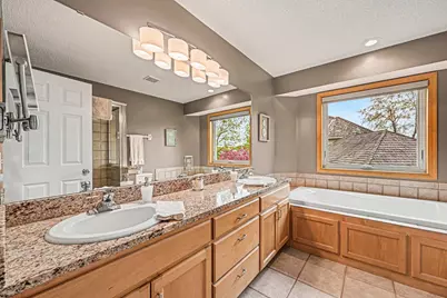 4517 Alicia Drive, Inver Grove Heights, MN 55077 - Photo 22