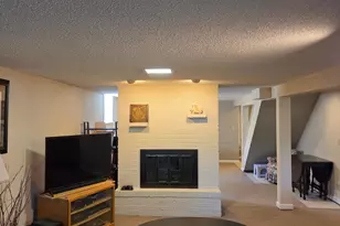 16409 Norwood Ln, Minnetonka, MN 55345 - Photo 18