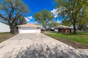 5205 Edgewood Ave N, Crystal, MN 55428 - Photo 22
