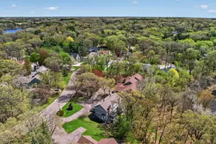 114 Wildwood Bay Dr, Mahtomedi, MN 55115 - Photo 34