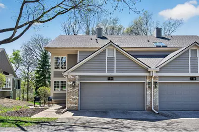 114 Wildwood Bay Drive, Mahtomedi, MN 55115 - Photo 1