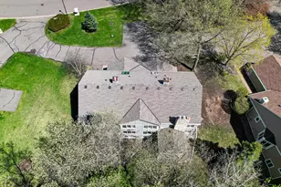 114 Wildwood Bay Dr, Mahtomedi, MN 55115 - Photo 30