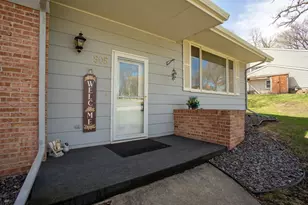 905 Viking St, Alexandria, MN 56308 - Photo 8