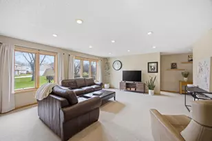 4054 S Rivershore Dr, Moorhead, MN 56560 - Photo 4