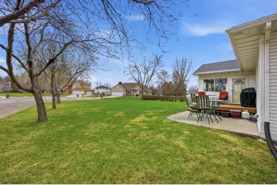4054 S Rivershore Drive, Moorhead, MN 56560 - Photo 36