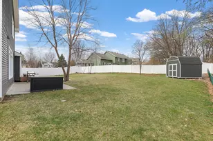17079 Isleton Ave, Lakeville, MN 55044 - Photo 32