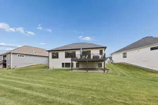 6780 Bellflower Dr, Excelsior, MN 55331 - Photo 24